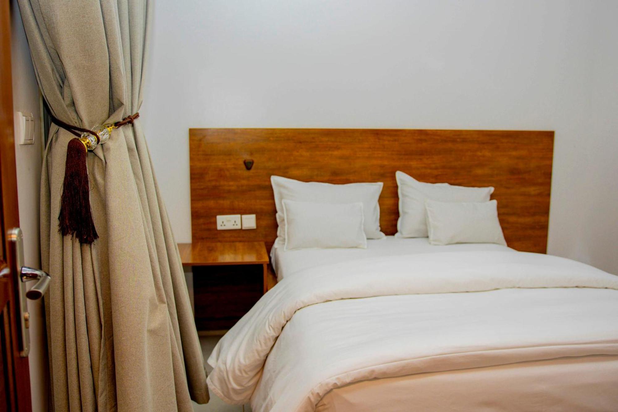 Ally Ngali Motel Kigali Exterior foto